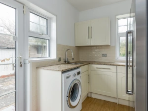 Property image 6 for THCC158