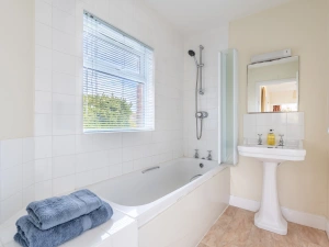 Property image 8 for THCC184