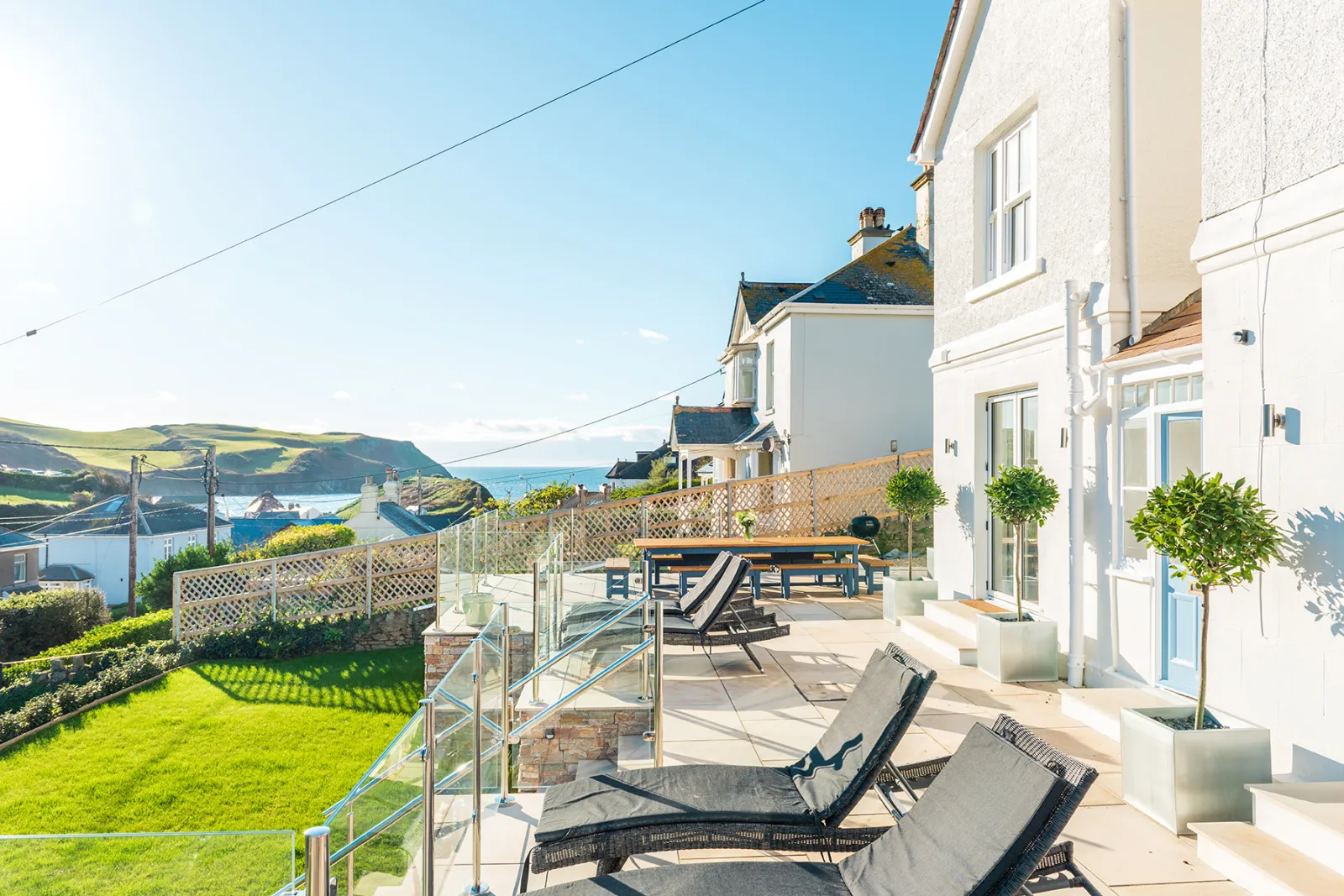 Sea views from the large terrace!