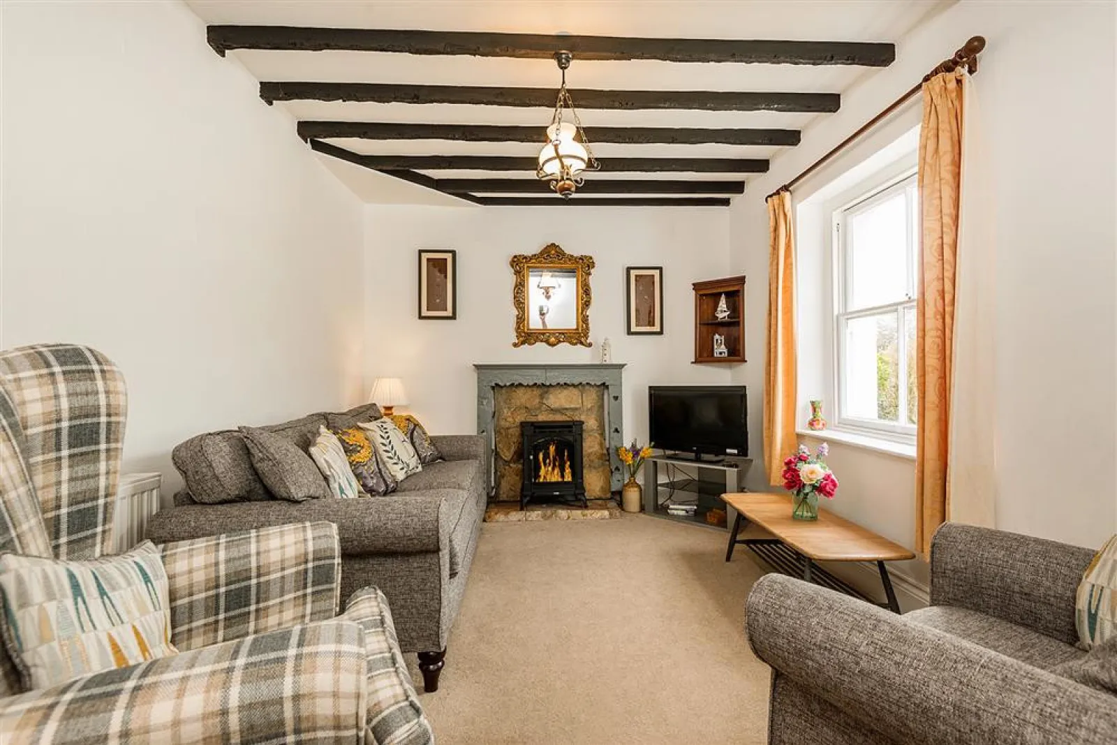 Lounge at Crays Cottage