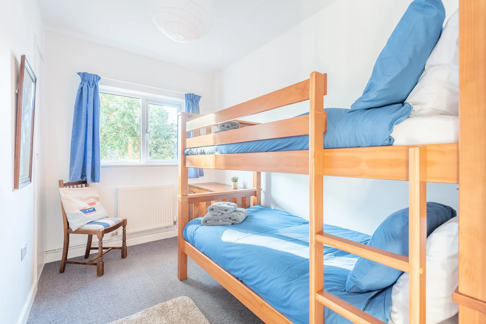 Bunk beds in the second bedroom