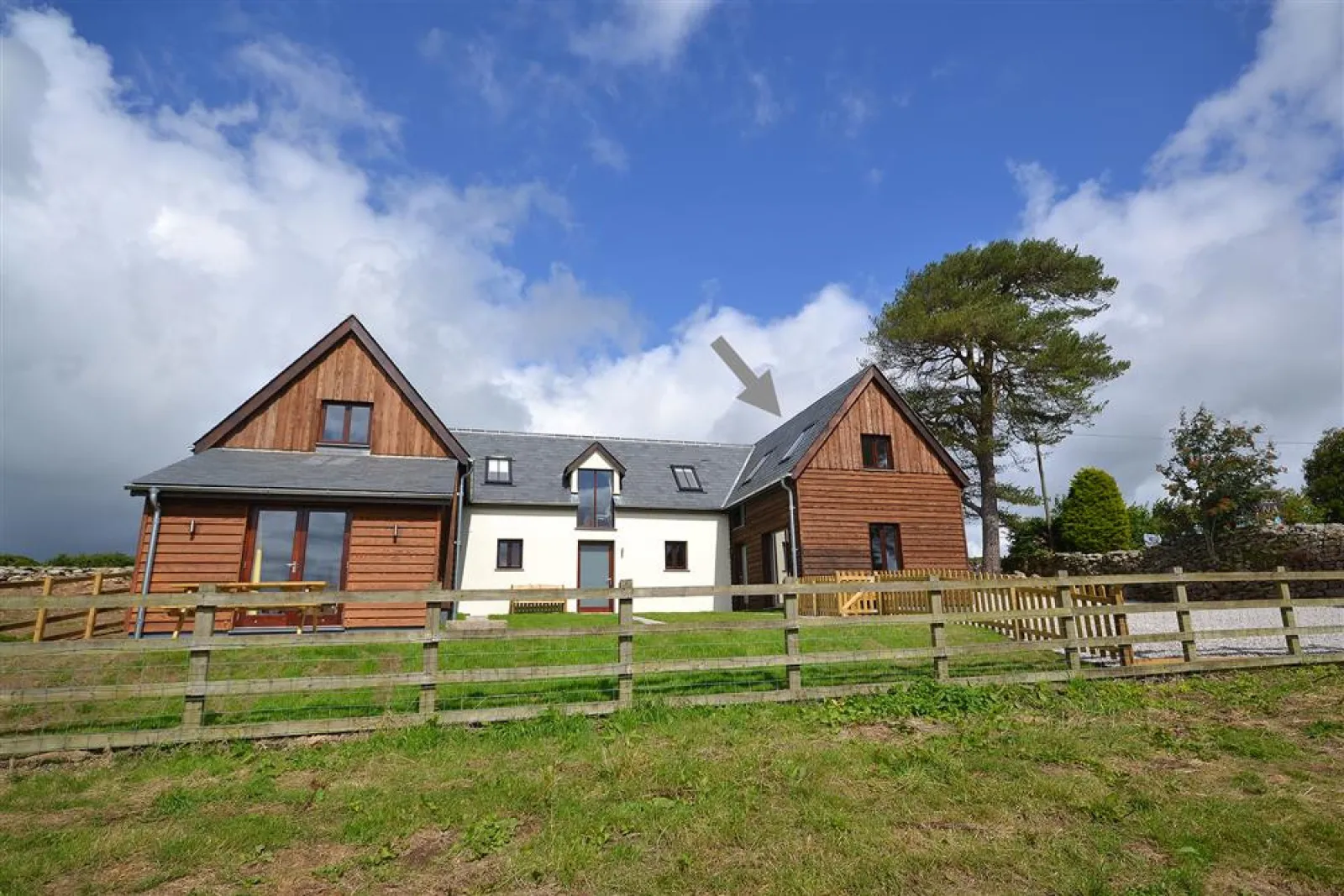 Welcome to the delightful Wool Store at Haytor Barns, as arrowed.