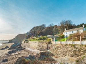 Downsteps Beach House 