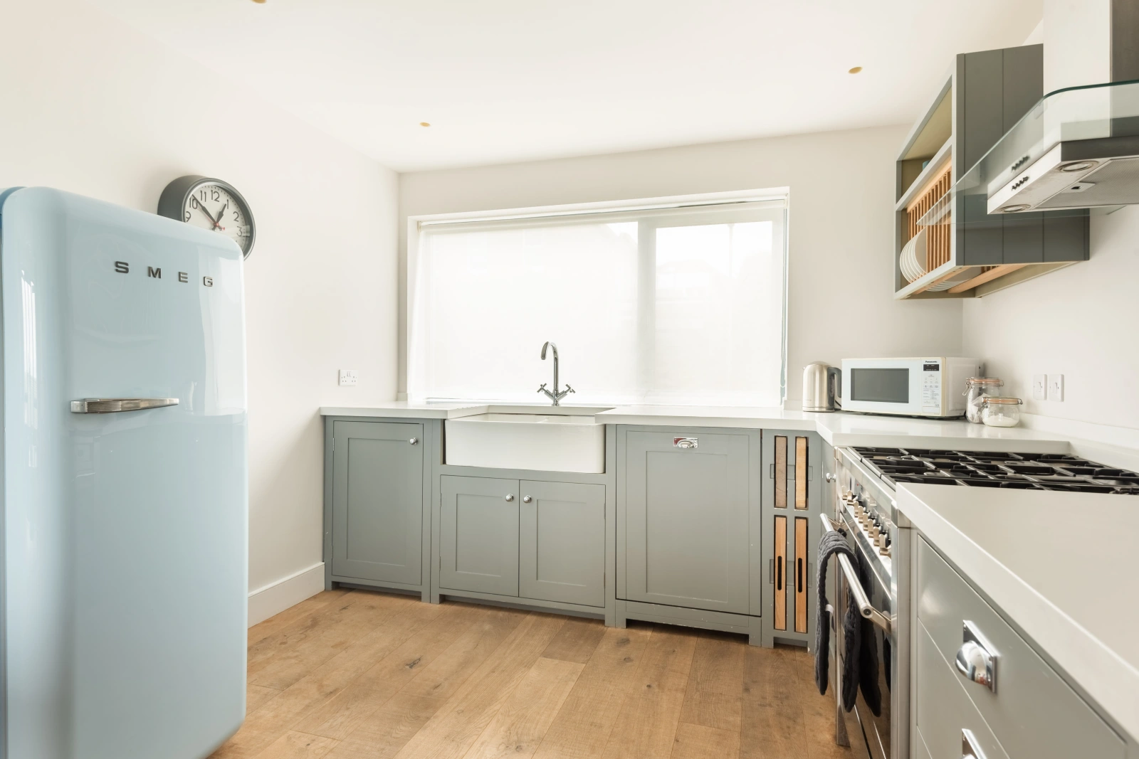 The kitchen 