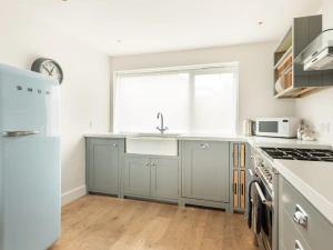 The kitchen 