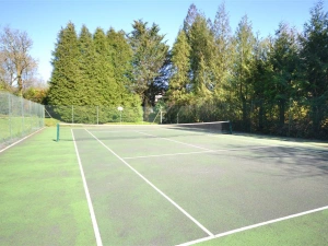 Colmer tennis court