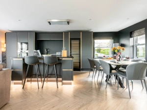 Open plan kitchen dinning space