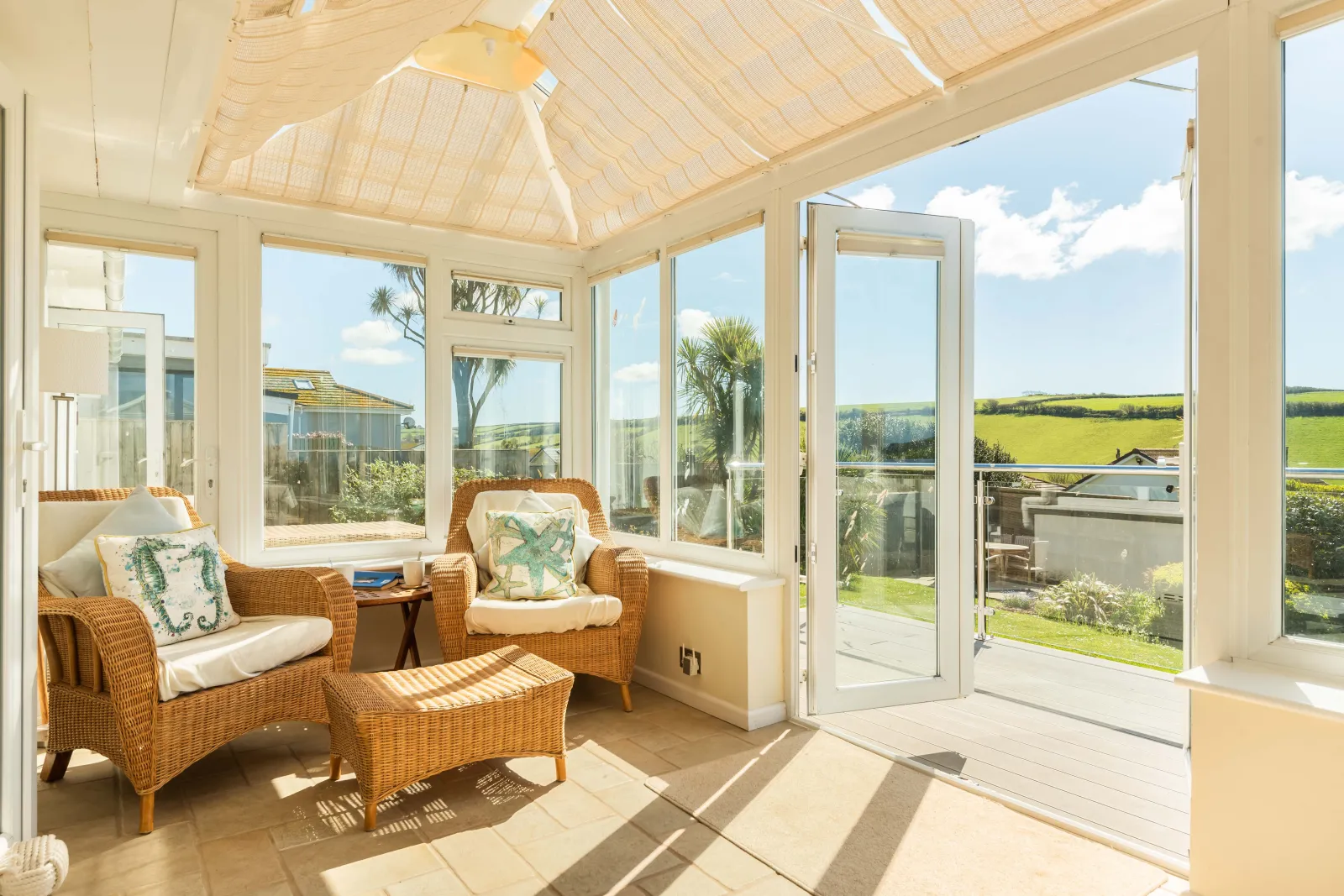 Another view of the conservatory.