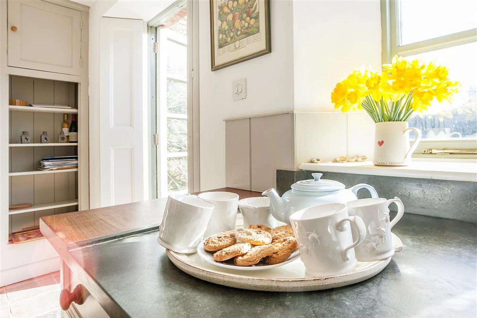 Gorgeous homely features throughout.