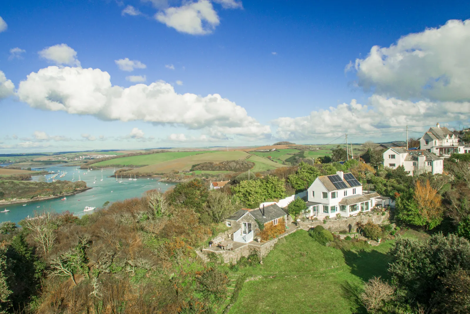 Nestled on the hillside as the name suggests-very near to the estuary and Salcombe!