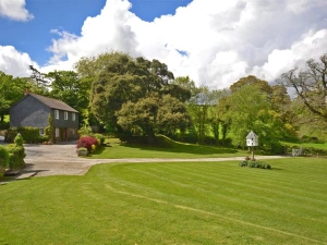 Holm Oak Cottage