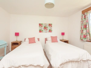 Twin Bedroom