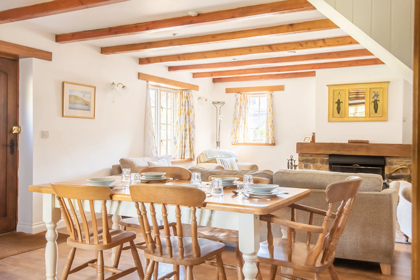 Kitchen Table/Living Room