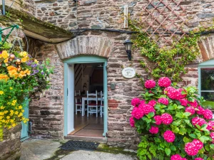 Hawthorn Cottage