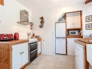 The traditional cottage kitchen.