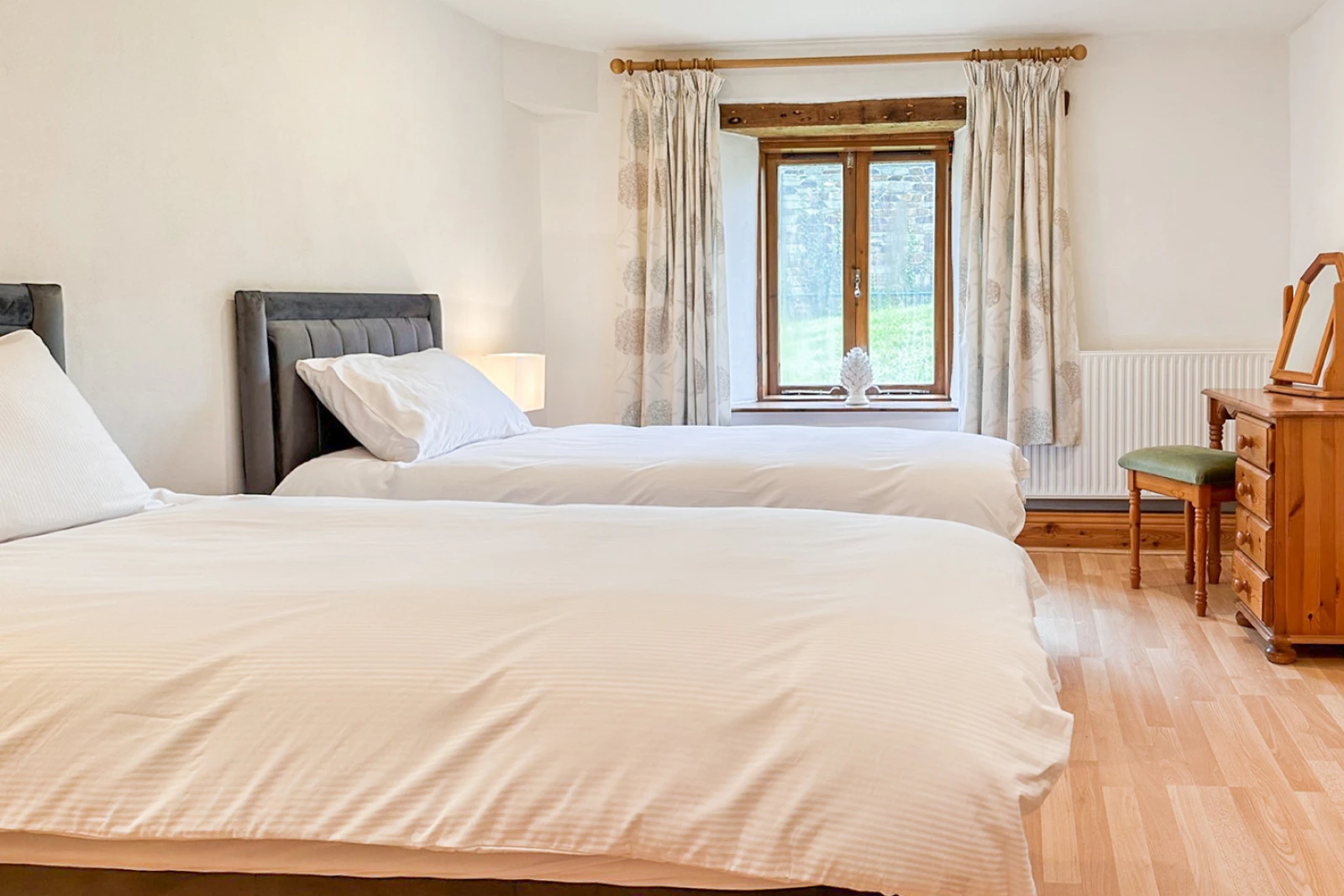 Bedroom 4 (twin)