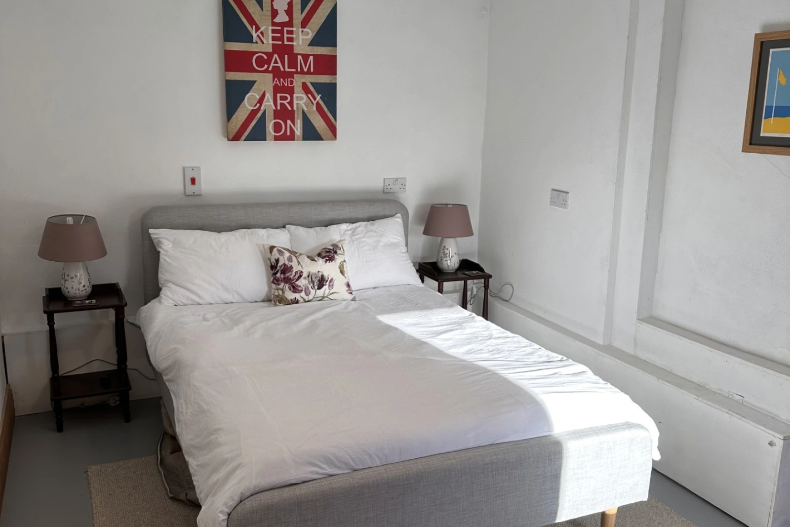 Bedroom 5 with 4'6 bed (located off the kitchen)