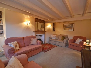 Another view of the sitting room.