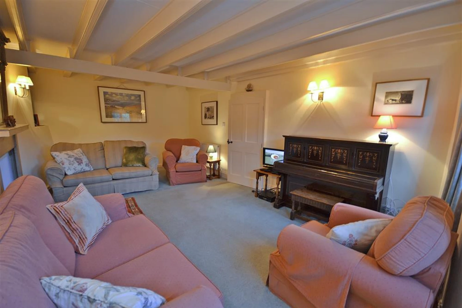 The sitting room.