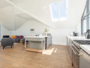 The kitchen 