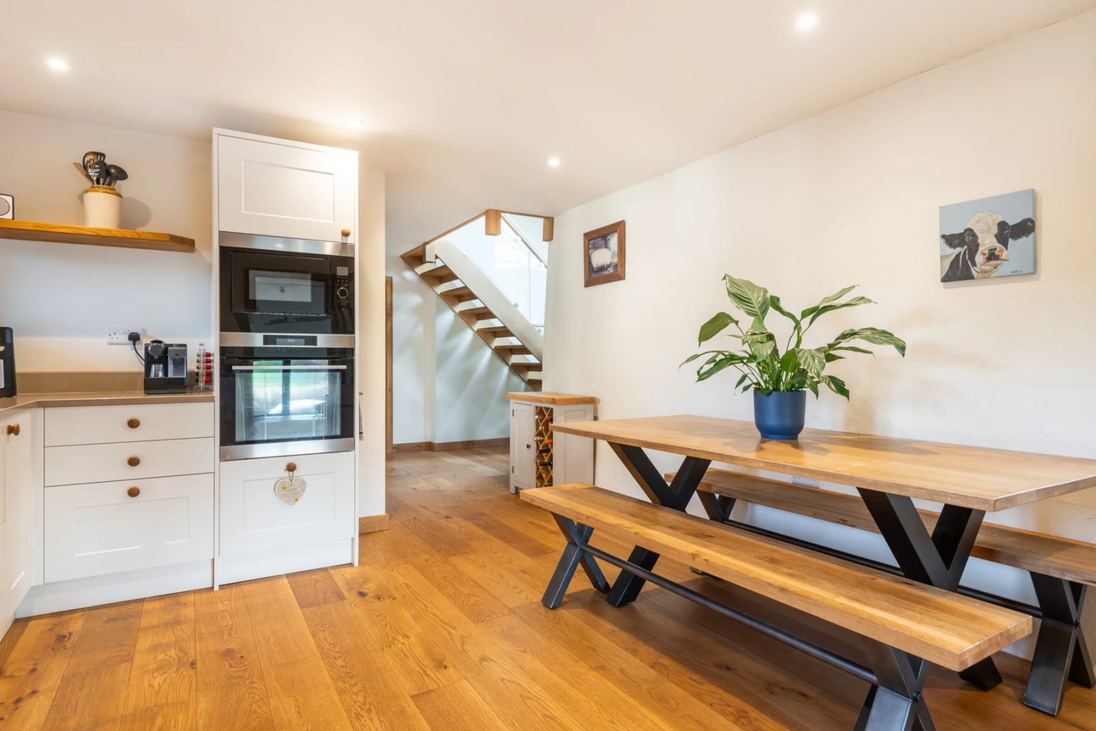 Spacious kitchen dining space