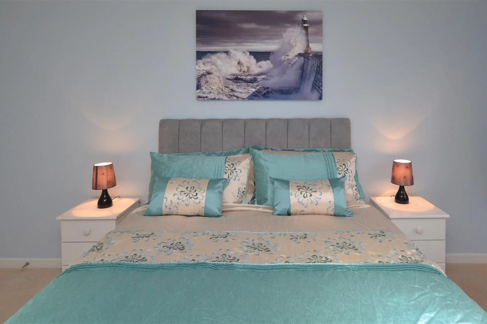 The pretty double bedroom