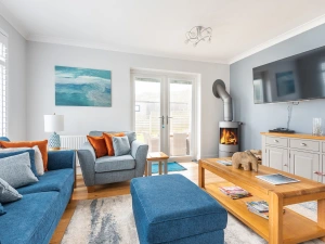Plenty of space for all to recline makes this property great for family gatherings such as Christmas.