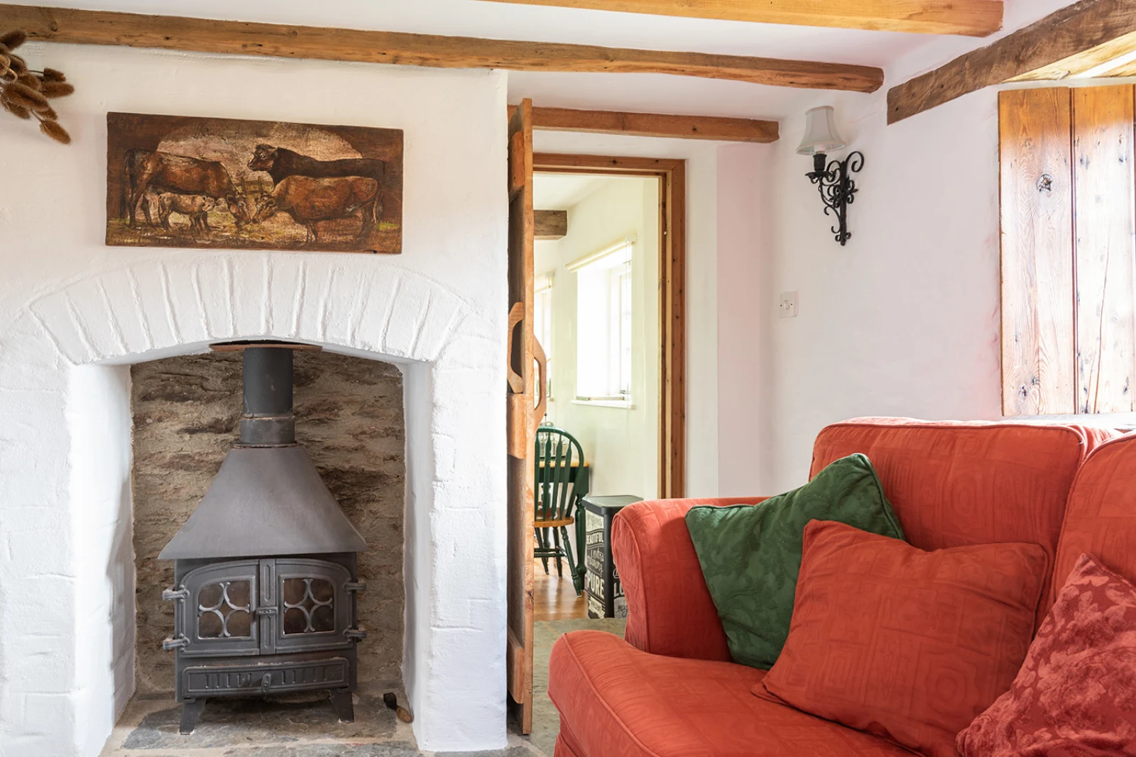 Another look at the lounge 