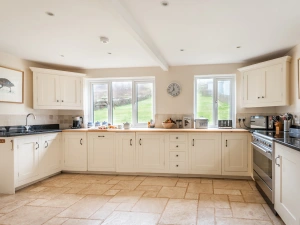The spacious kitchen