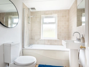Family bathroom