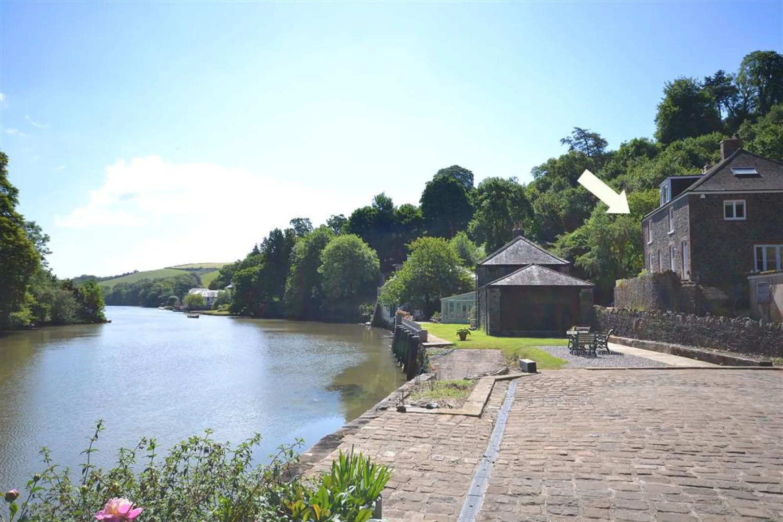 2 Perchwood Cottage, as arrowed, enjoys an enviable location in Tuckenhay.