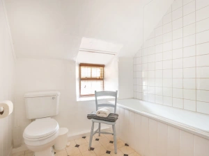 The family bathroom. 