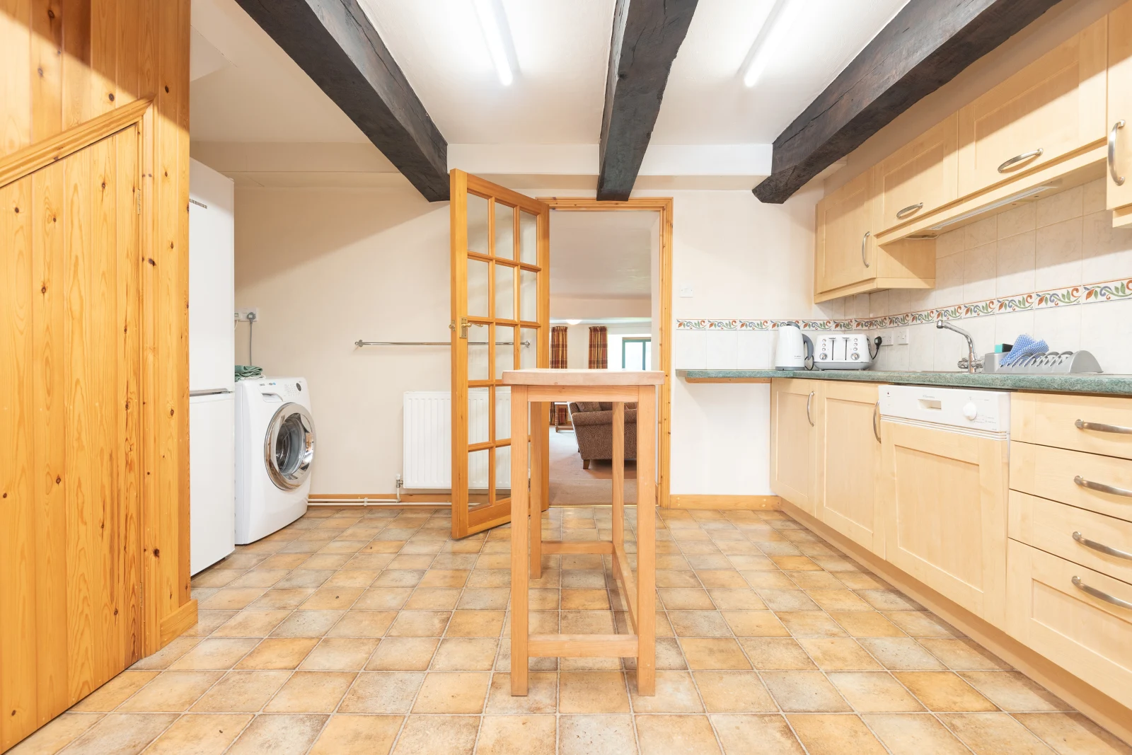 Another view of the kitchen. 