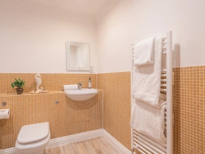 Property image 9 for THCSEASC3