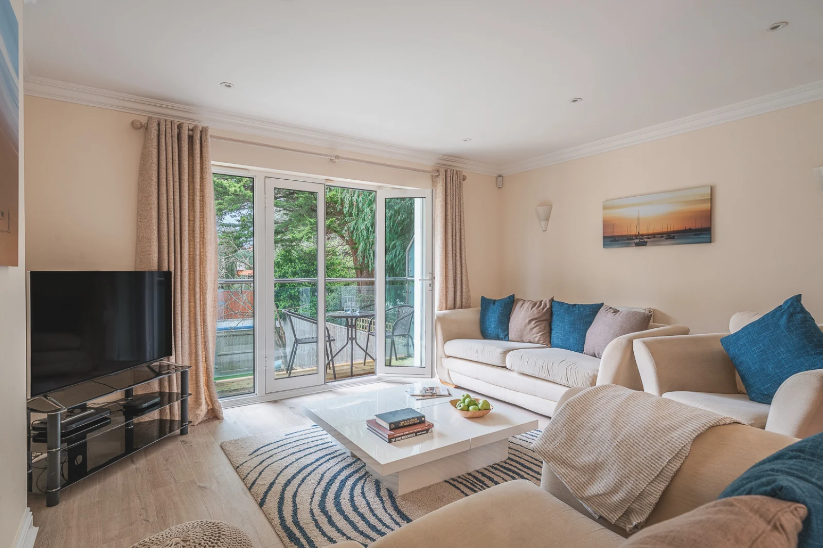 Property image 2 for THCSEASC3