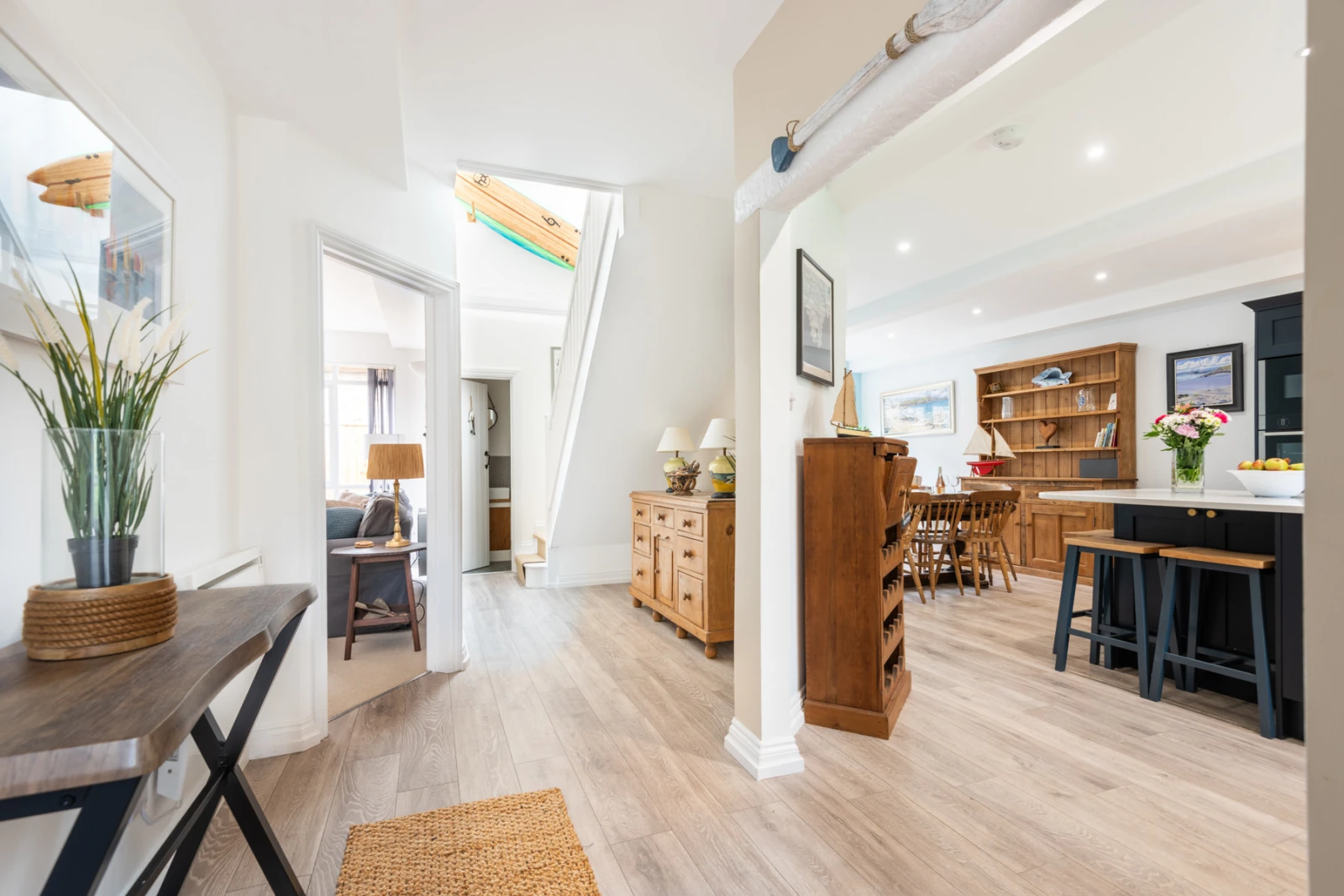 The beautiful entrance hallway.