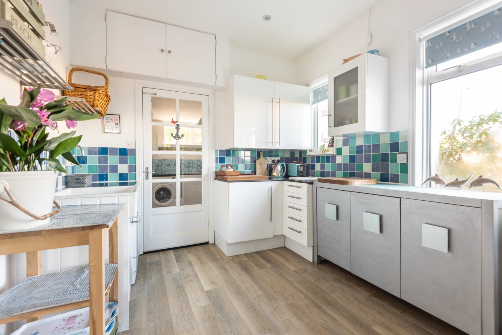 Another view of the kitchen, with the door through to the utility