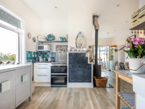 Another view of the kitchen