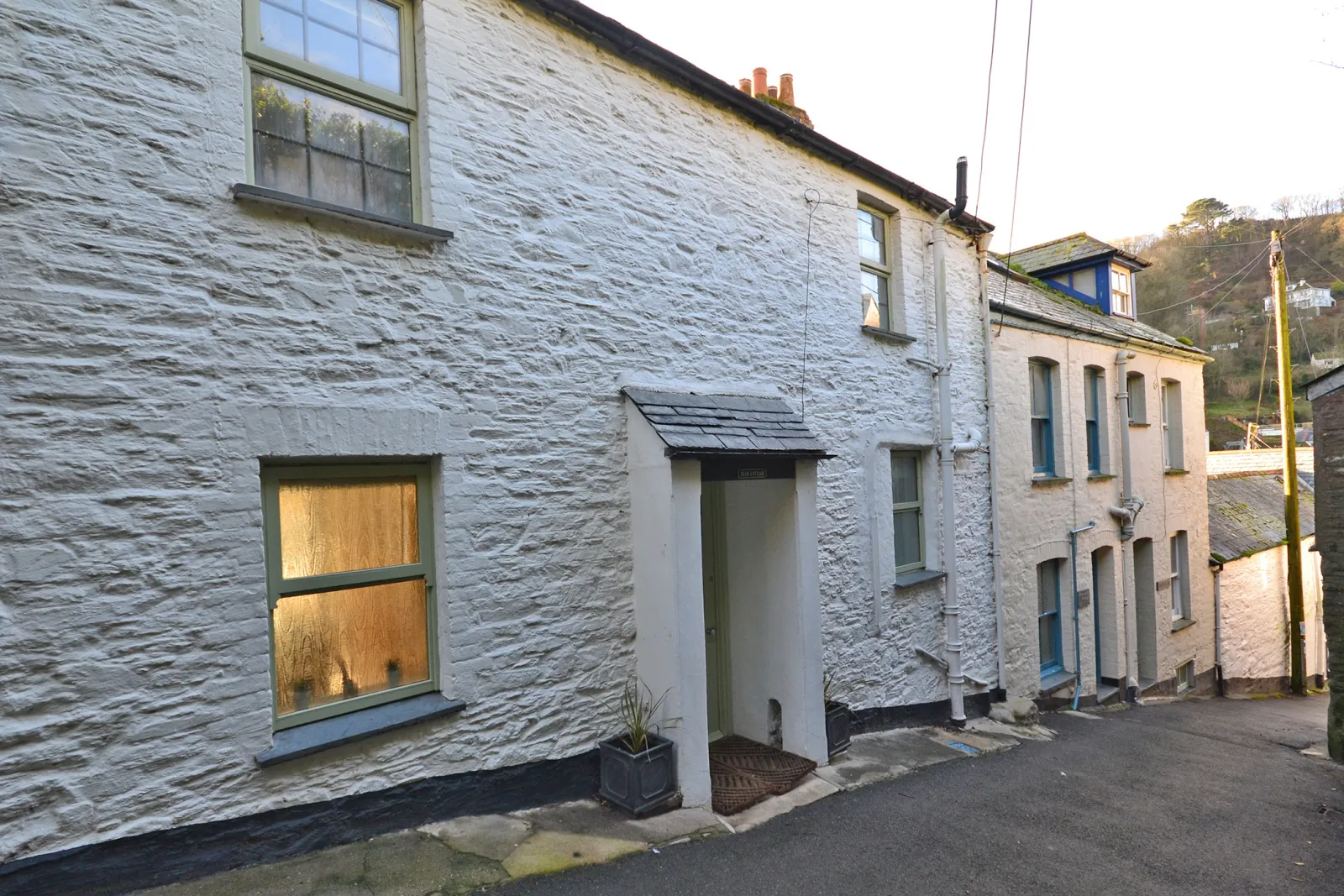 Teak Cottage looking down Talland Hill