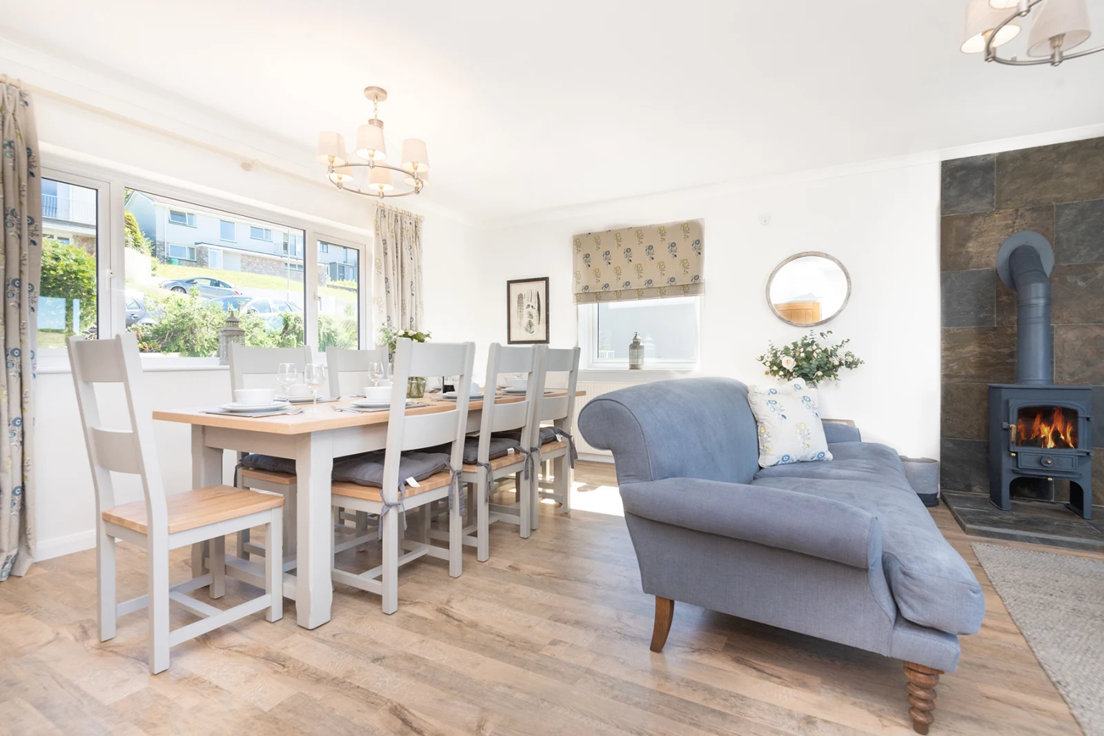 The lounge and dining area