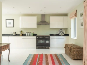 A closer look at the kitchen 