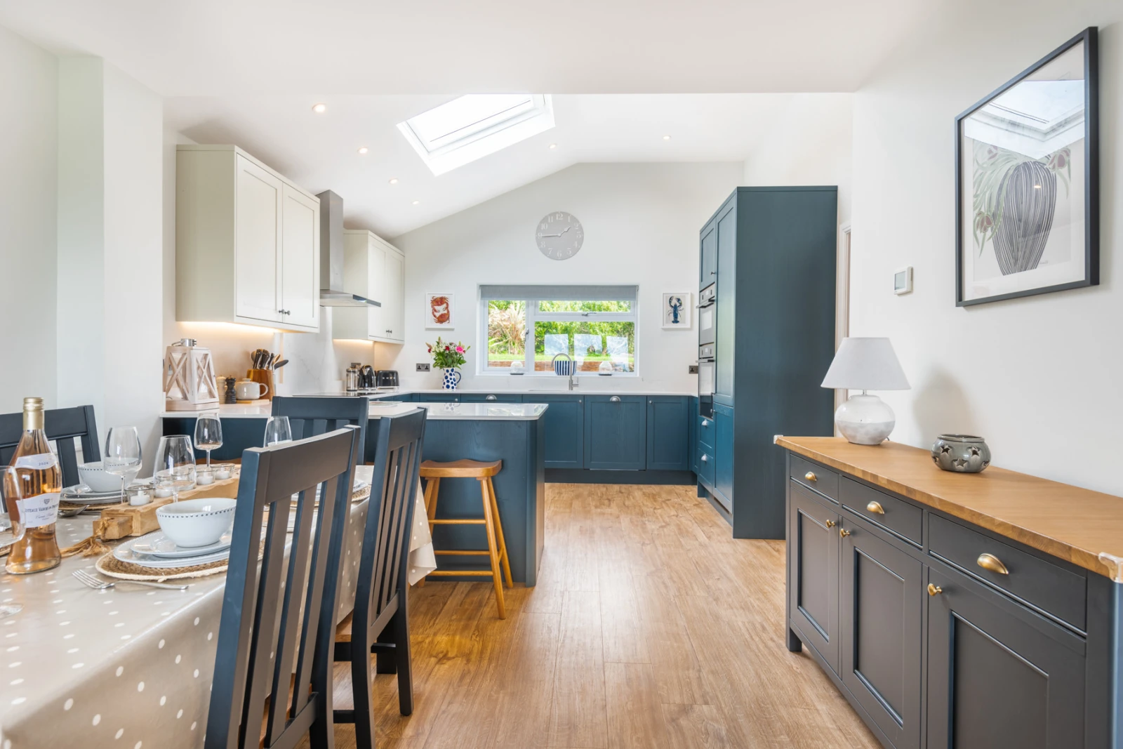 Stunning open plan dining/kitchen area