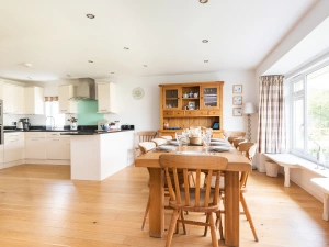 The kitchen and dining area