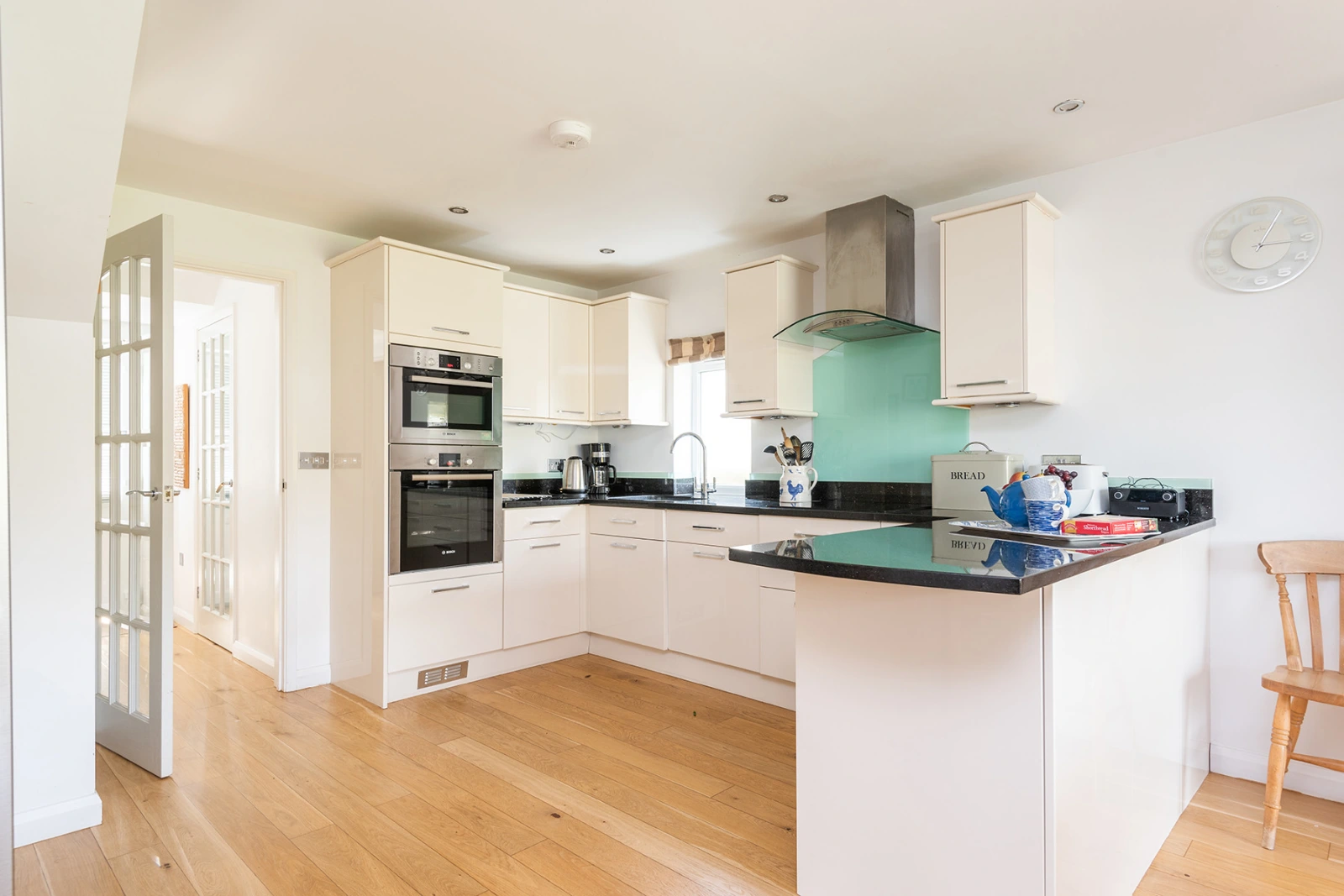 A closer look at the kitchen 