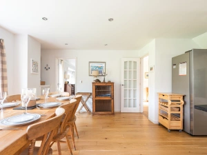 Another look at the kitchen diner. 