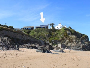 The White House from Cove beach