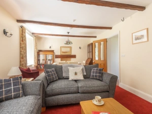 Perfect cosy winter breaks, or gorgeous al fresco living-Widewell Cottage is great all year!