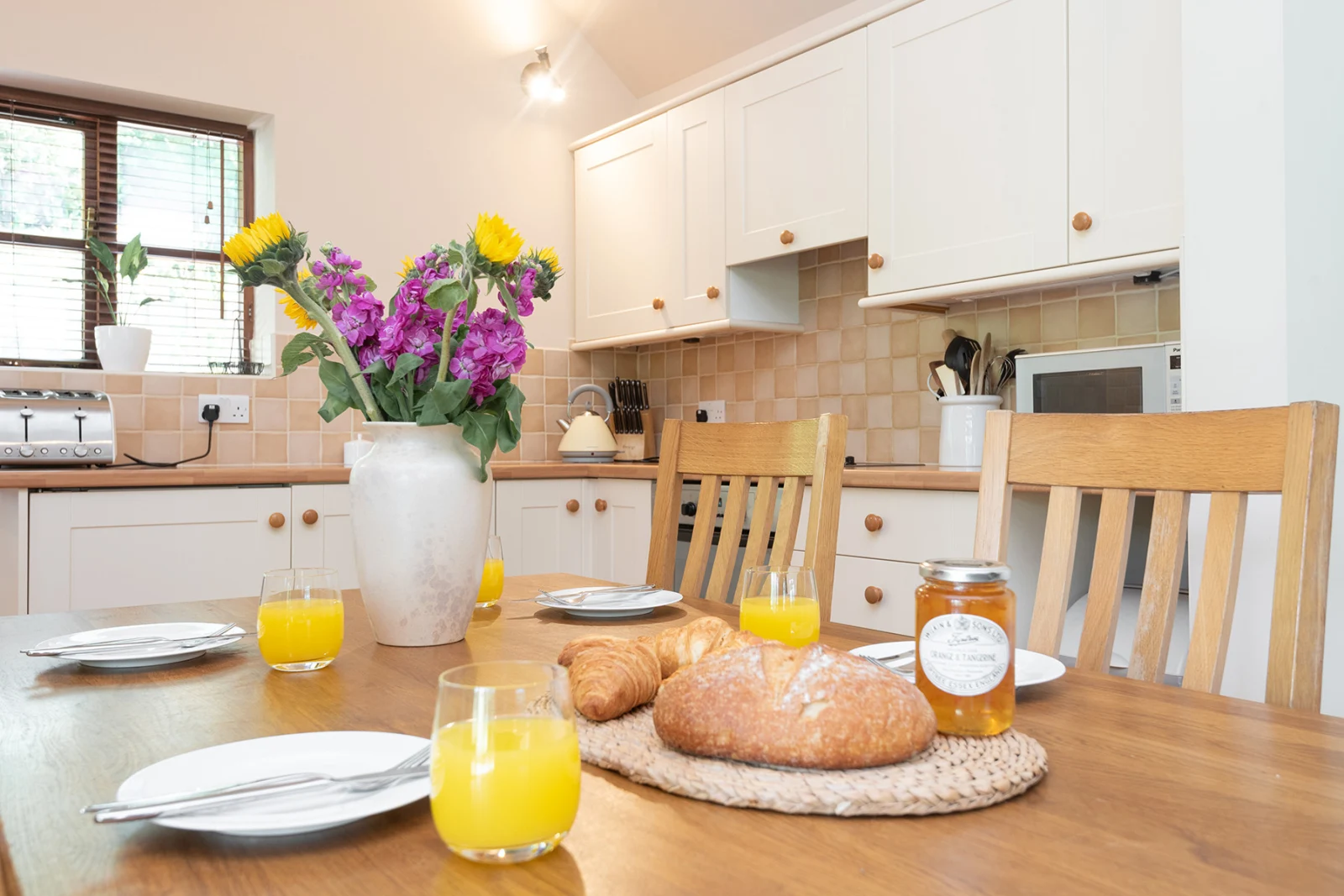 A closer look at the dining table. 