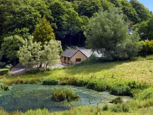 Woodpecker Cottage