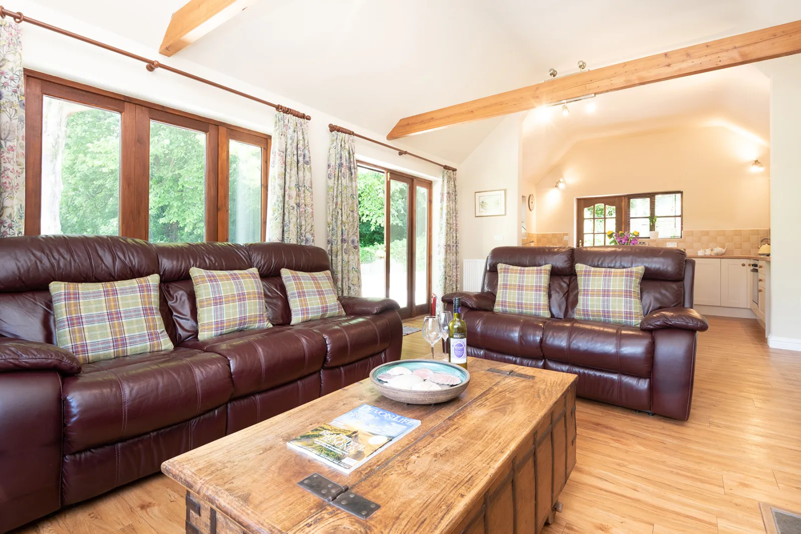 The spacious lounge area